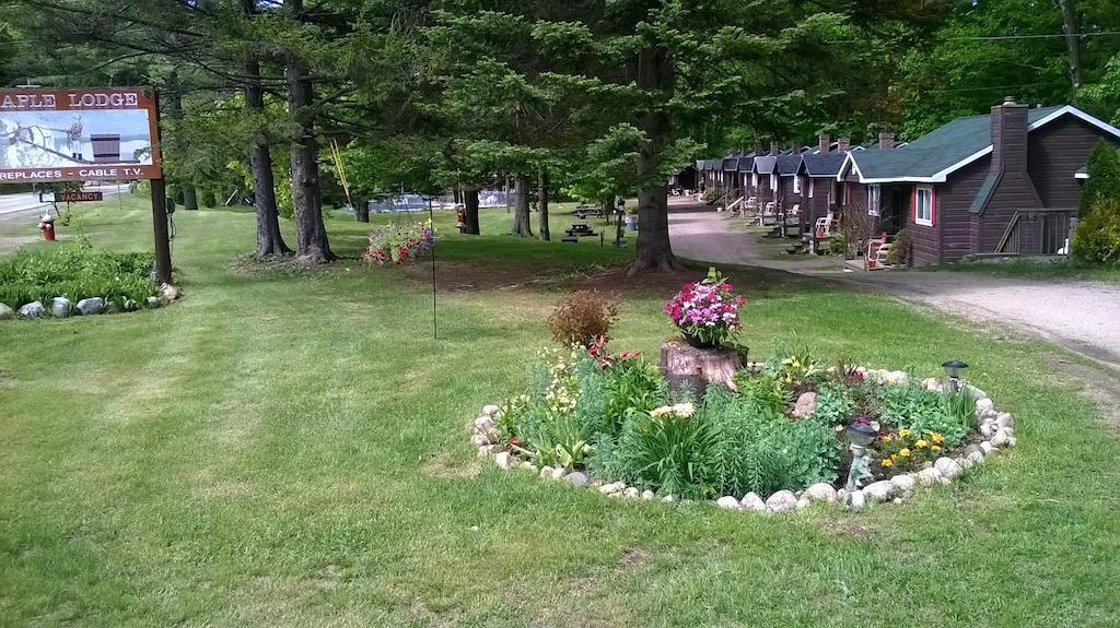 Maple Lodge Cabins North Woodstock Exterior foto